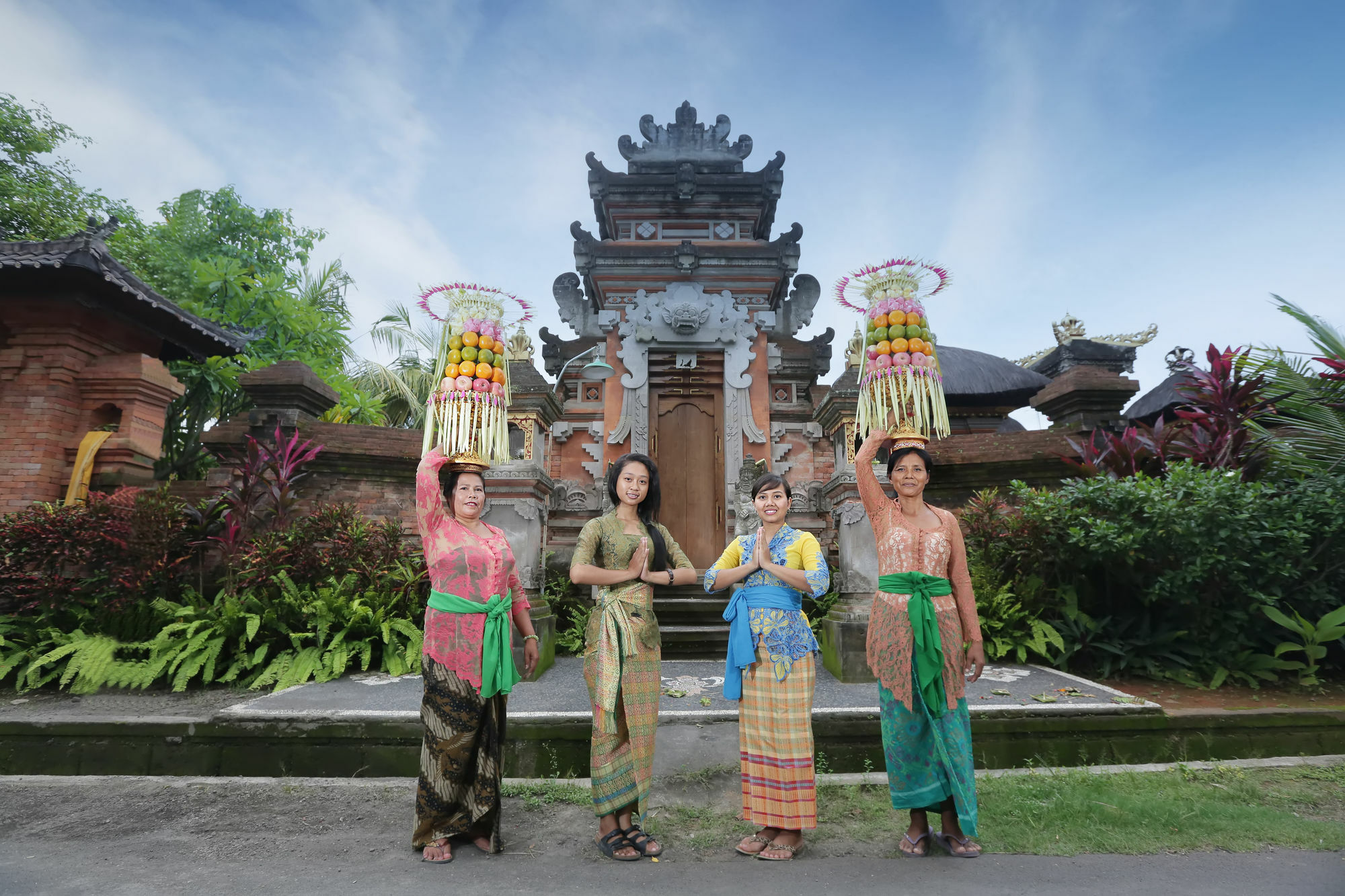 Sri Abi Ratu Villas Sukawati  Exterior photo