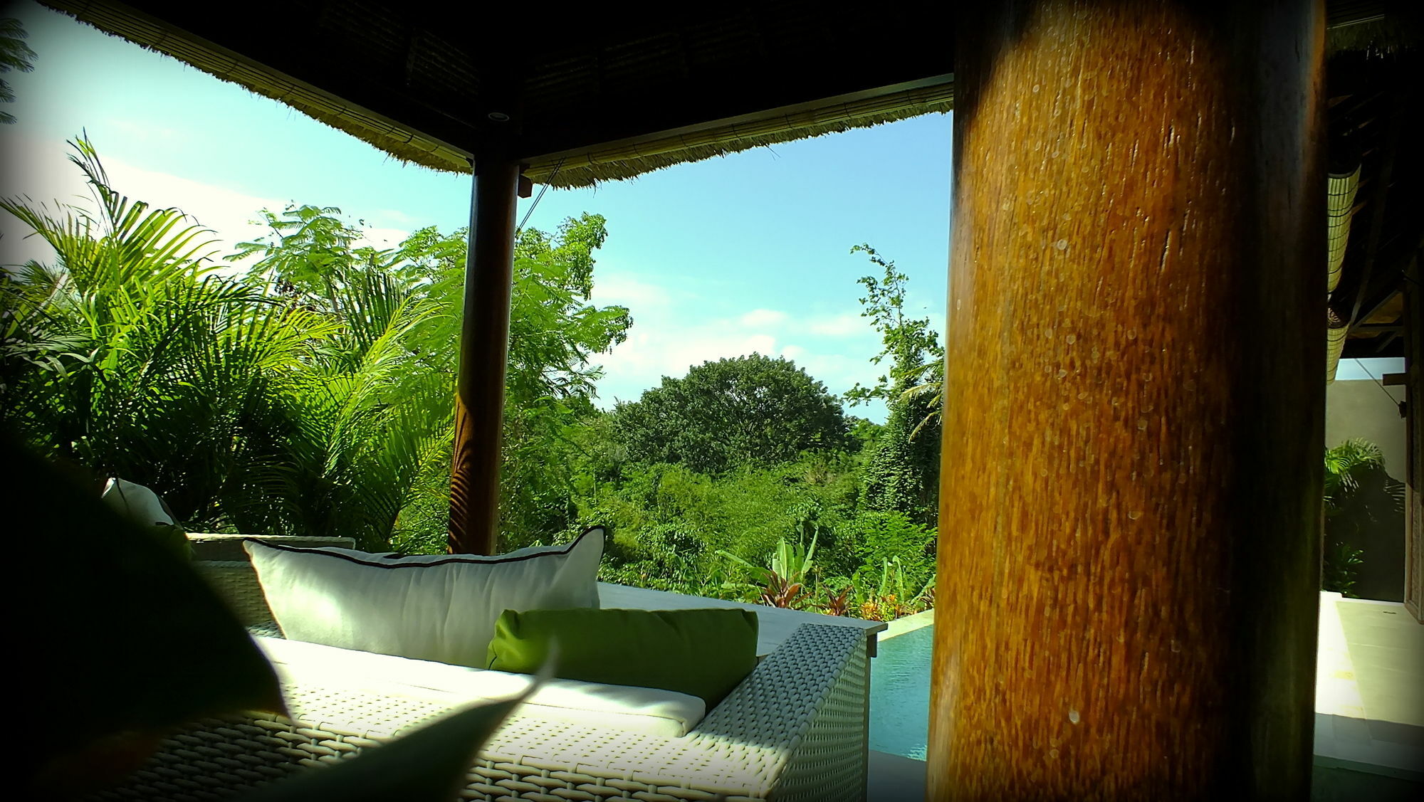 Sri Abi Ratu Villas Sukawati  Exterior photo